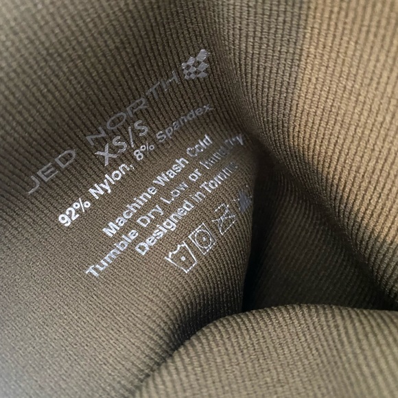 2 pairs of Jed North Leggings, fits a size Medium as well. - Picture 3 of 3